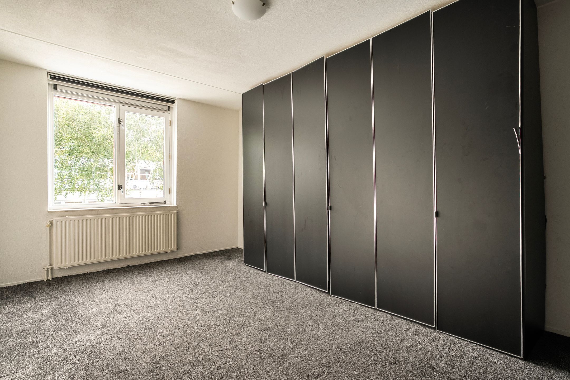 Photo 21 of Verhulststraat 28