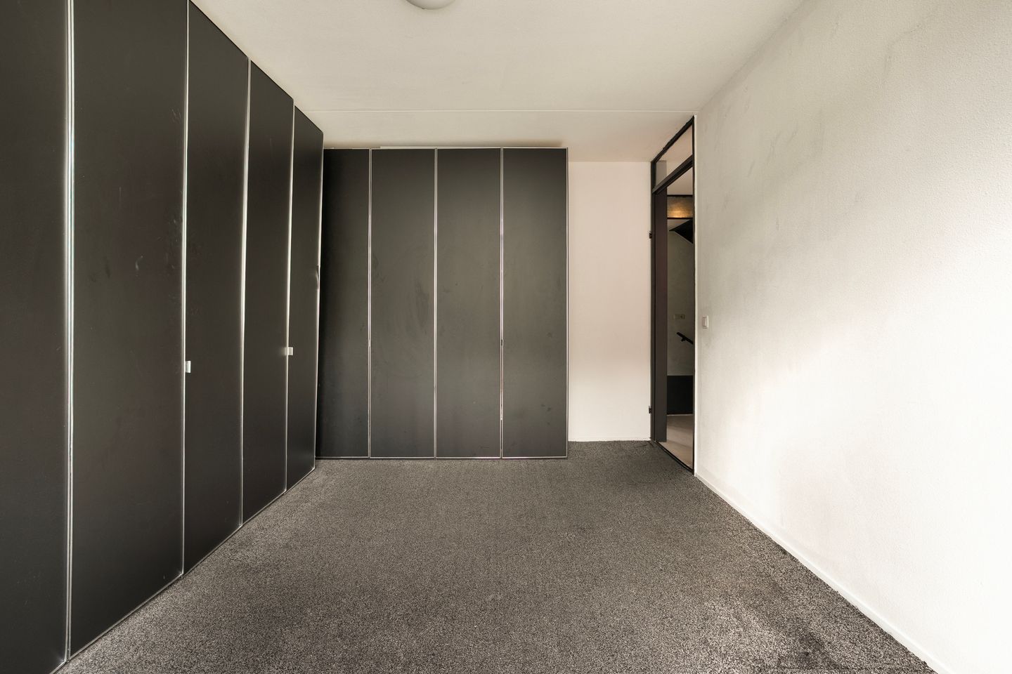 Photo 20 of Verhulststraat 28