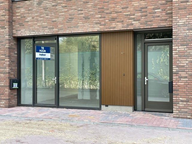 View photo 3 of Laarstraat