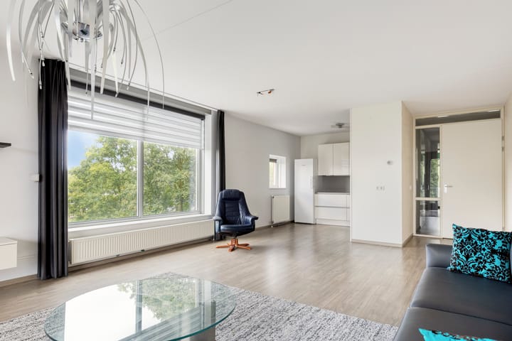 Appartement te koop: Smetanalaan 43C, Assen