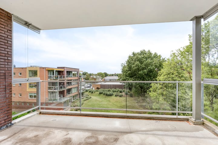 Appartement te koop: Smetanalaan 43C, Assen