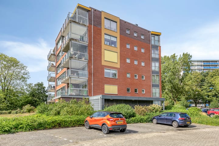 Appartement te koop: Smetanalaan 43C, Assen