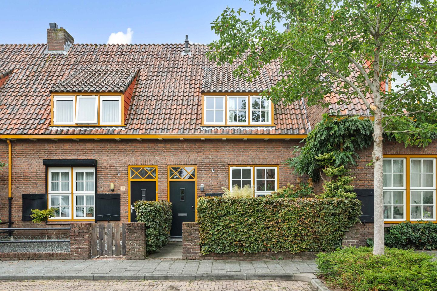 Foto 1 van Van Heeswijkstraat 11