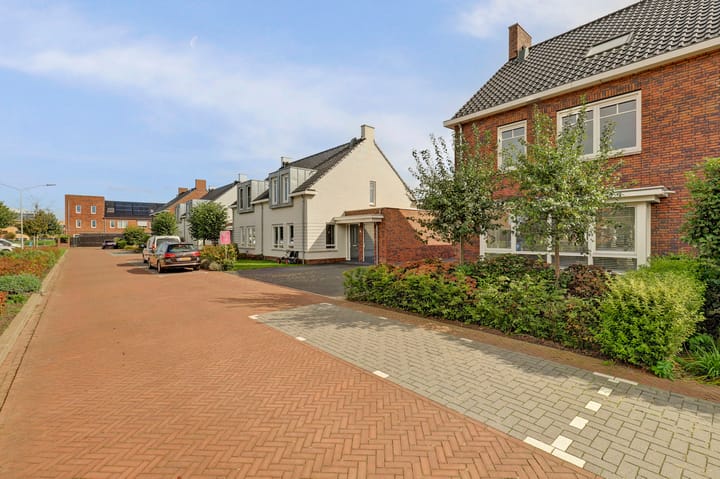 Photo 4 of Dick van Tussenbroekhof 6