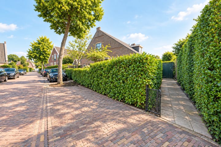 Appartement te koop: Noorderweg 8, Huizen