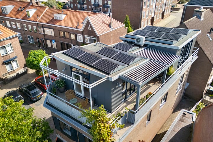 Photo 2 of Burgstraat 60