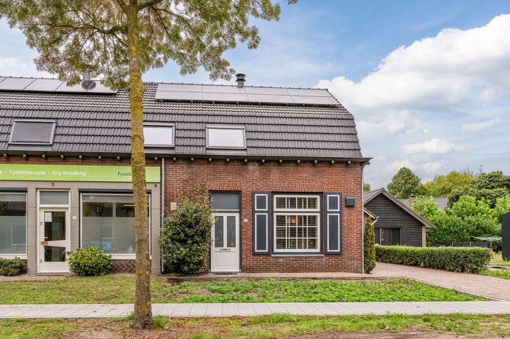 Hoekwoning te koop: Past. van Haarenstraat 64, Veghel