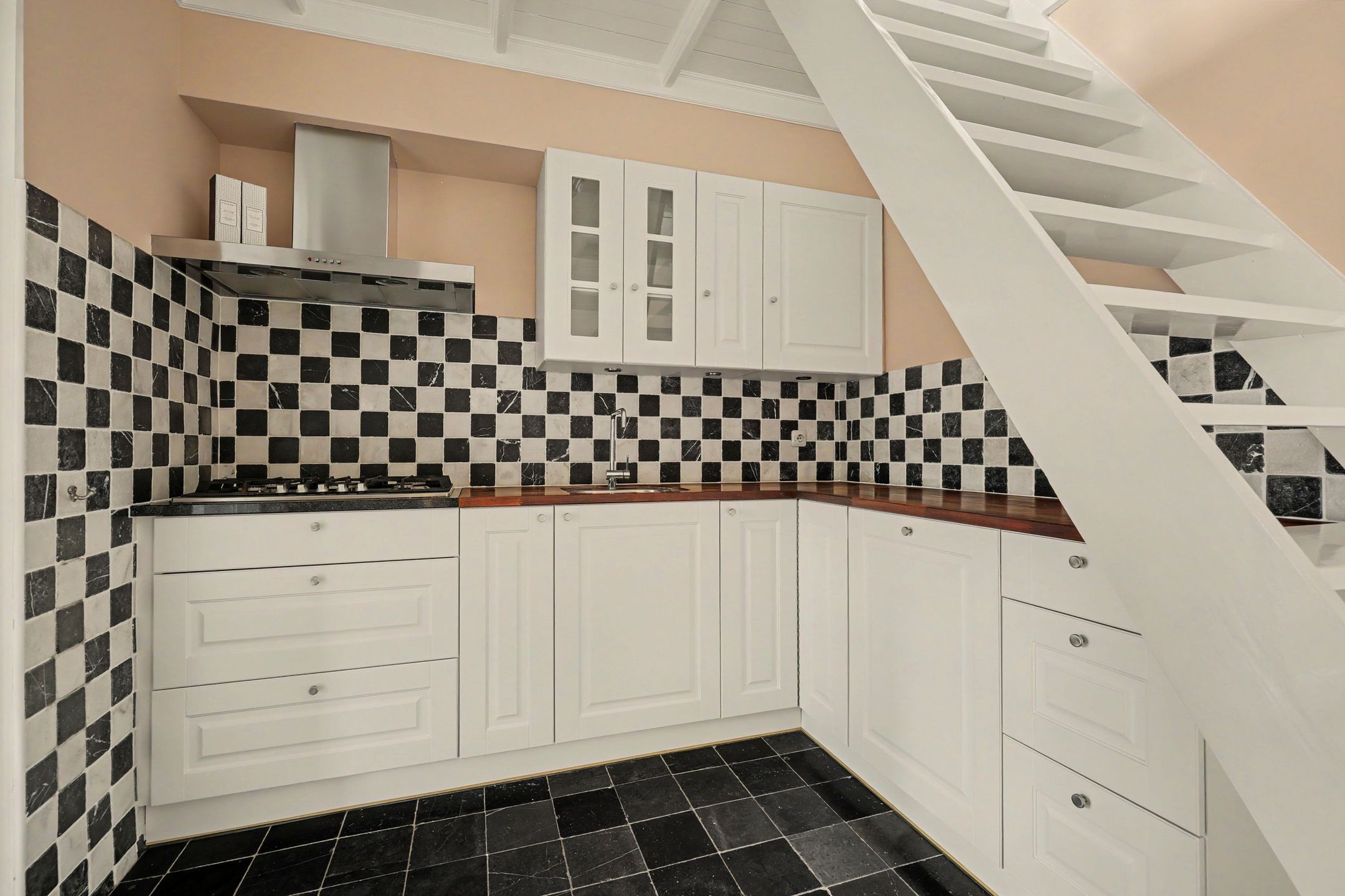 Photo 6 of Walstraat 5