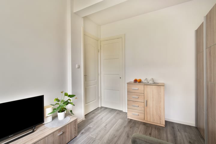 Appartement te koop: Aarnout Drostlaan 69, 'S-Gravenhage
