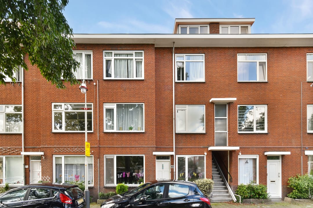 Photo 2 of Aarnout Drostlaan 69