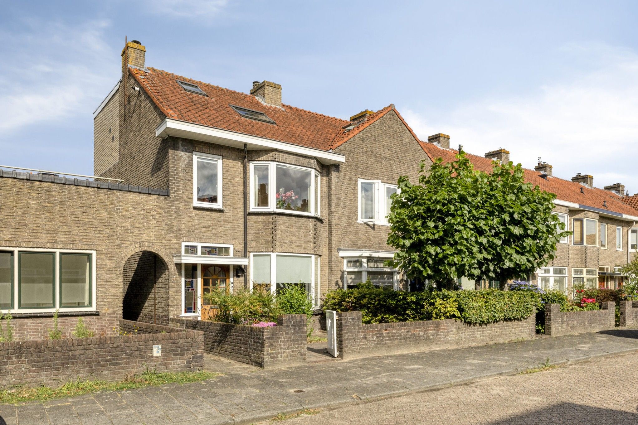 Foto 45 van Zeisstraat 1