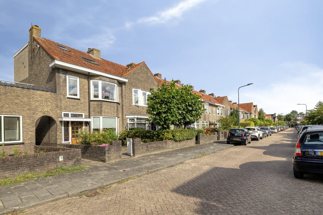 Foto 47 van Zeisstraat 1