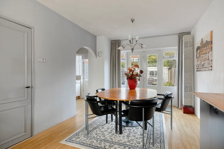 Hoekwoning te koop: Zeisstraat 1, Breda