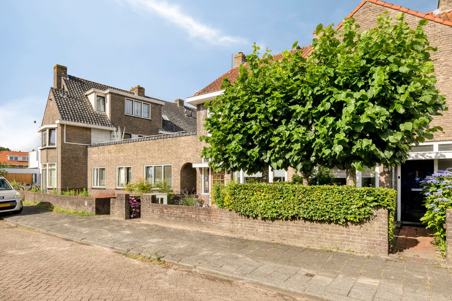 Foto 49 van Zeisstraat 1