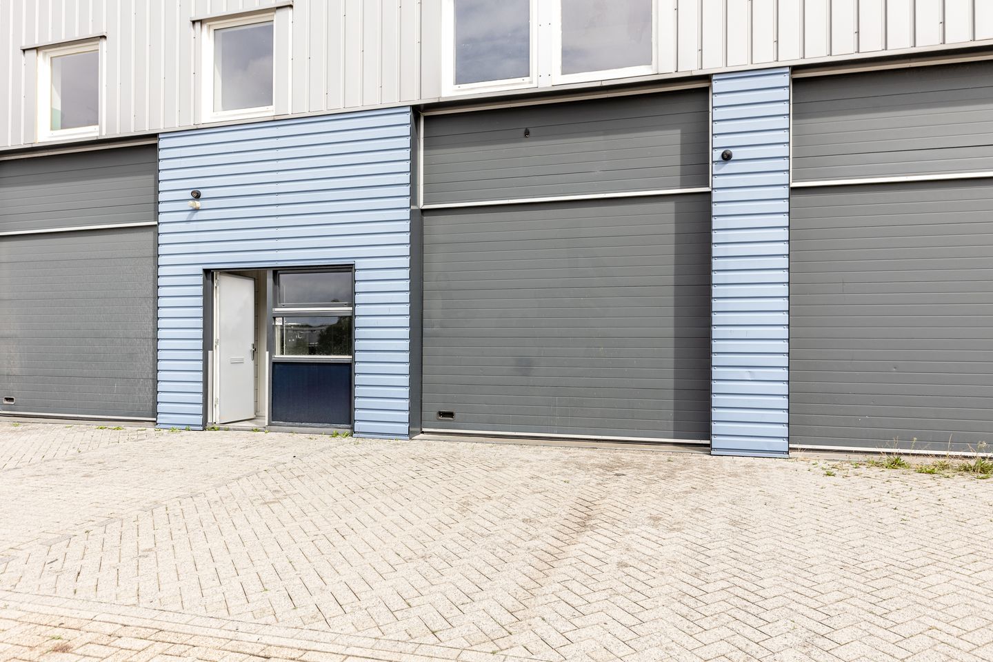 View photo 3 of Waldeck Pyrmontstraat 1-03