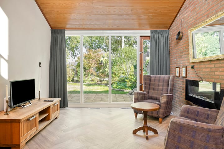 Hoekwoning te koop: J.L.Dinklahof 13, Dwingeloo