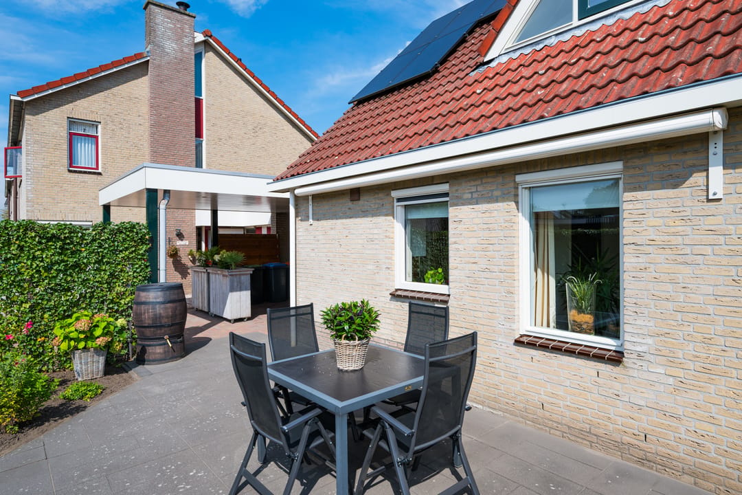 Photo 41 of Prins Clausstraat 1