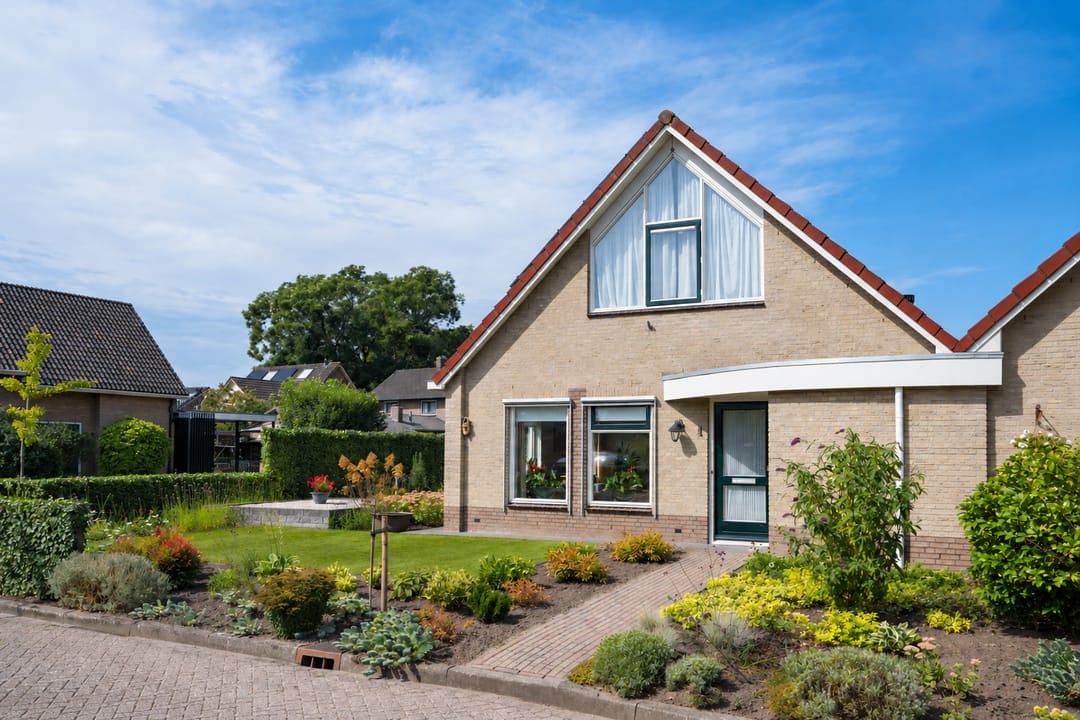 Photo 8 of Prins Clausstraat 1