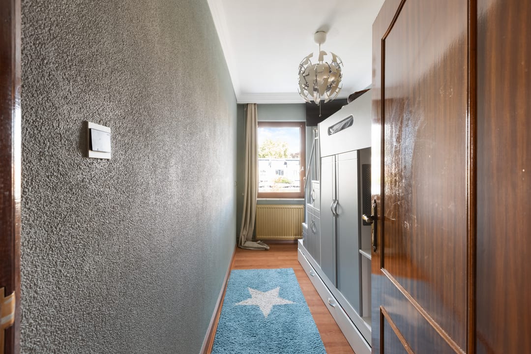 Photo 28 of Willemstraat 3