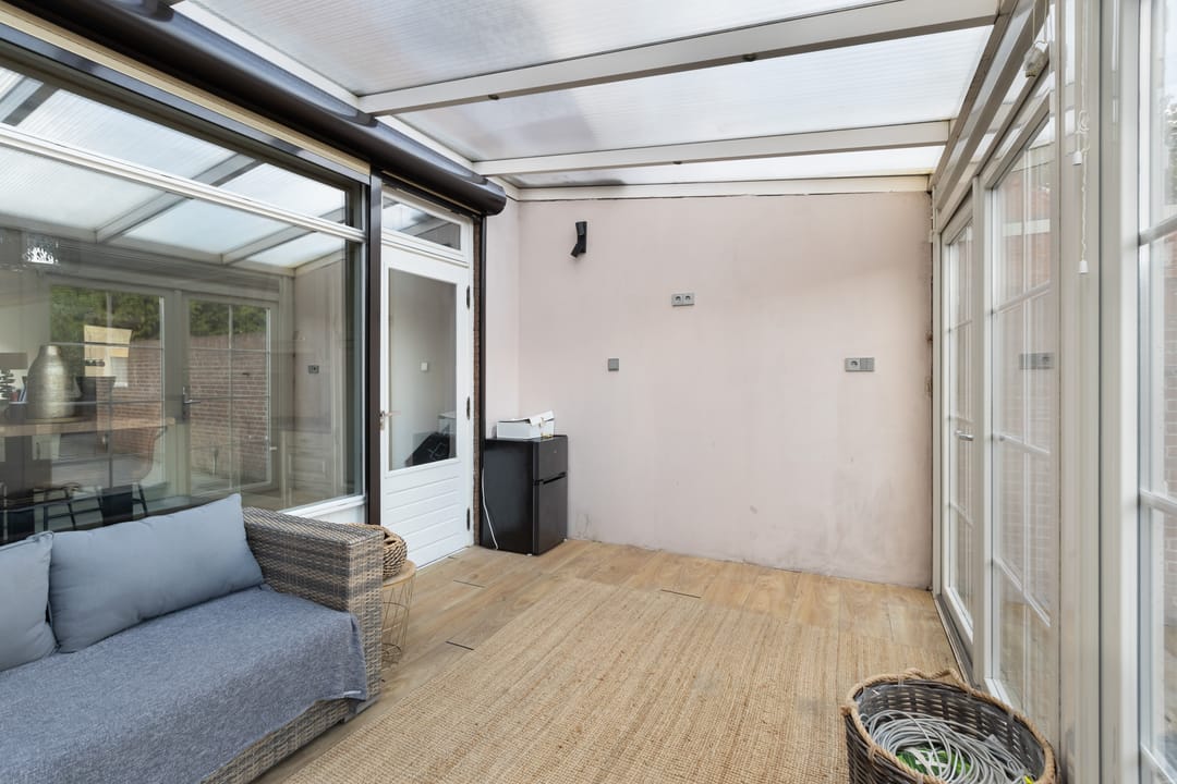 Photo 26 of Willemstraat 3
