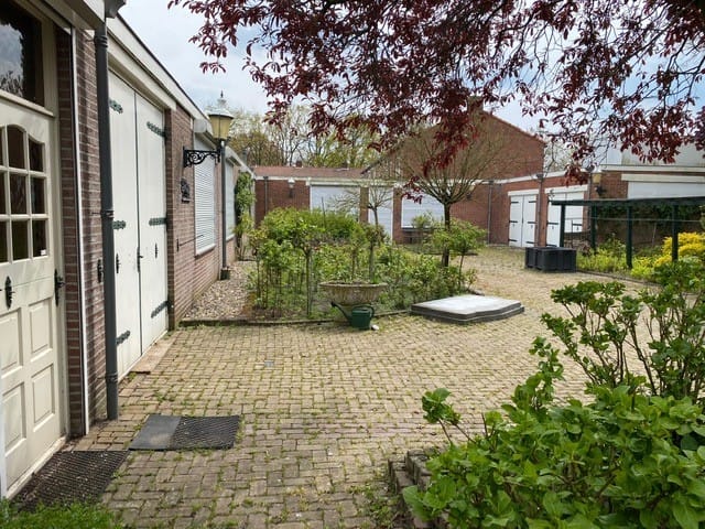 Bekijk foto 3 van Bredaseweg 88