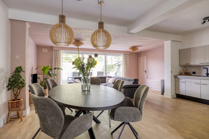 Tussenwoning te koop: Roggelseweg 10, Helden