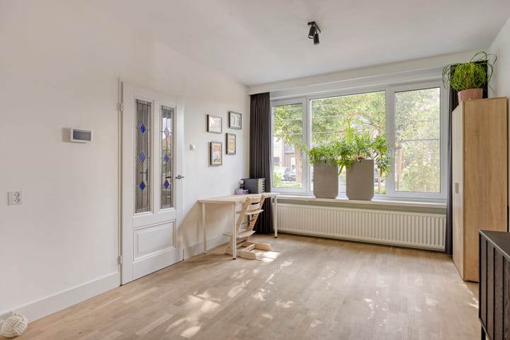 Tussenwoning te koop: Roggelseweg 10, Helden
