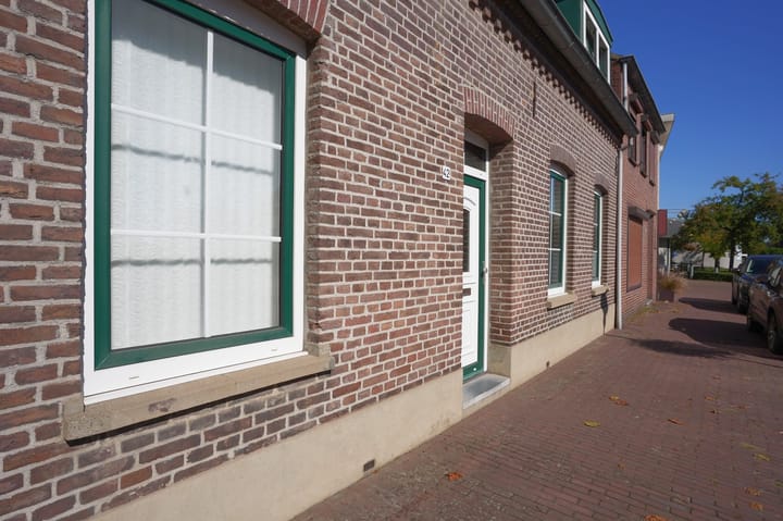 Foto 2 van Dorpsstraat 42