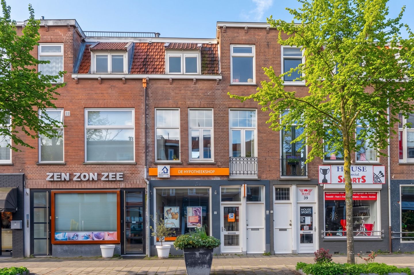 Photo 34 of Adriaen van Ostadelaan 41-BS