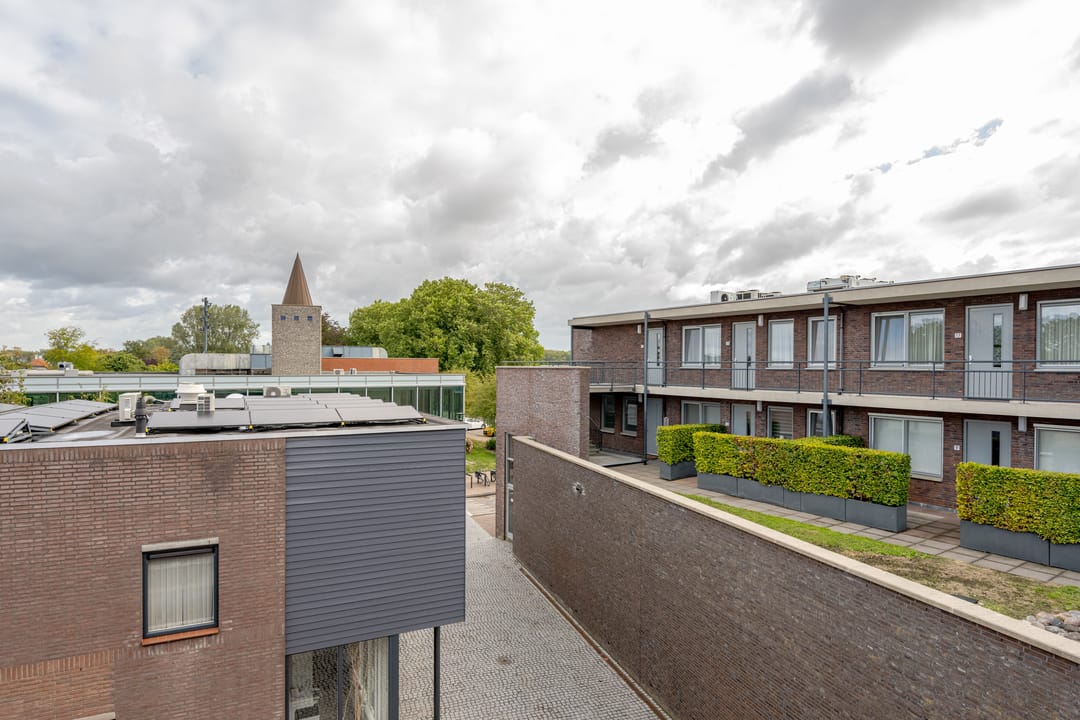 Photo 17 of Oranjeplein 13