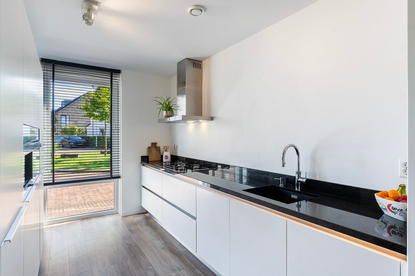 Photo 10 of Randestraat 13