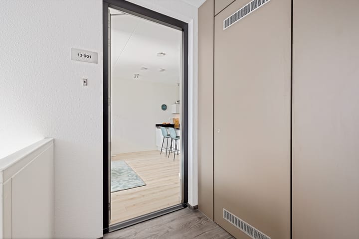 Appartement te koop: van Schouwenburgstraat 13-301, Sneek