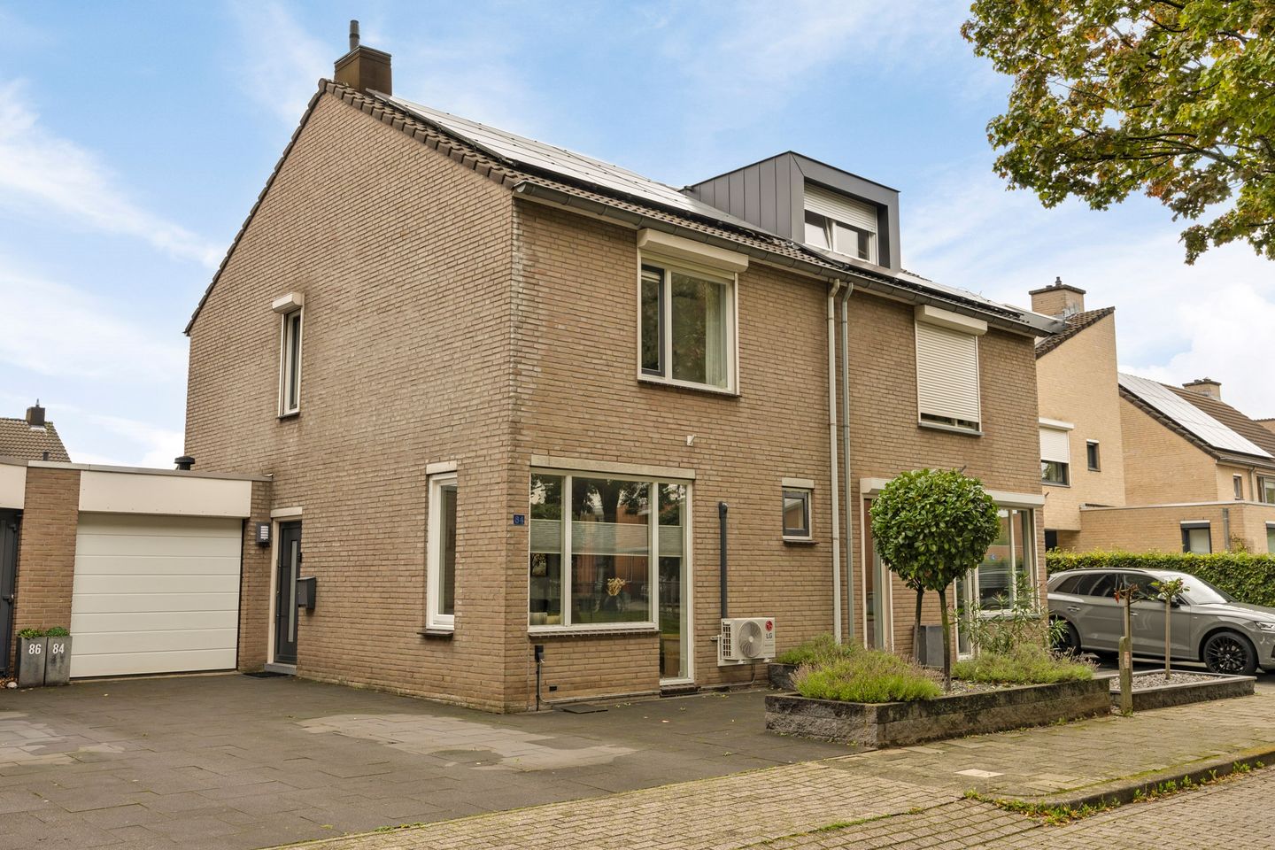 Foto 1 van Burg. Wijnandsstraat 84