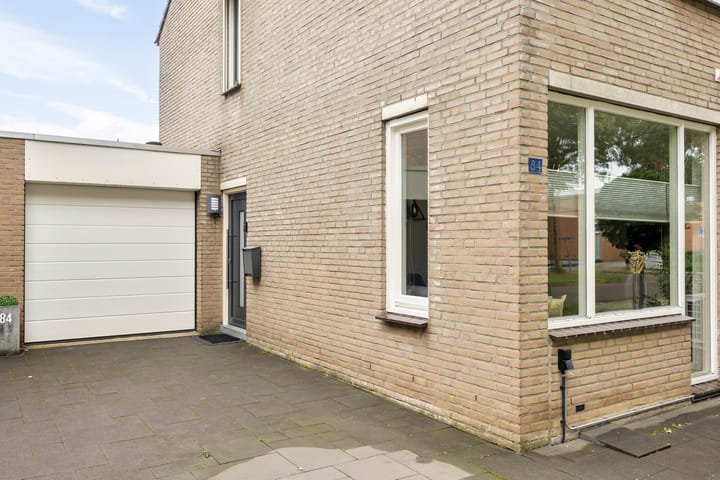 Foto 2 van Burg. Wijnandsstraat 84