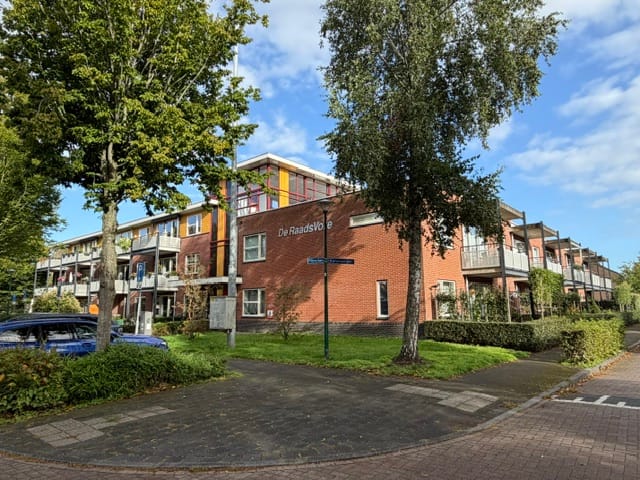 Foto 2 van Raadhuislaan 80-A12