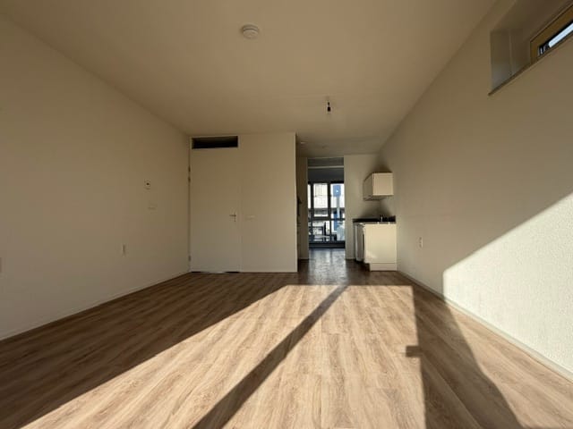 Foto 5 van Raadhuislaan 80-A12
