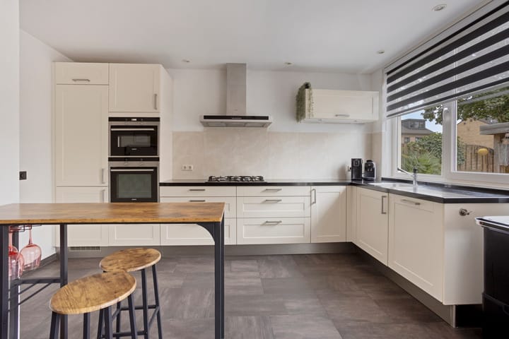 Hoekwoning te koop: Tunnelweg 103, Wijchen