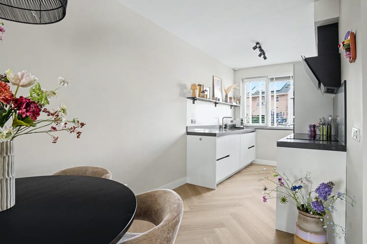 Tussenwoning te koop: De Savornin Lohmanstraat 1A, Wierden
