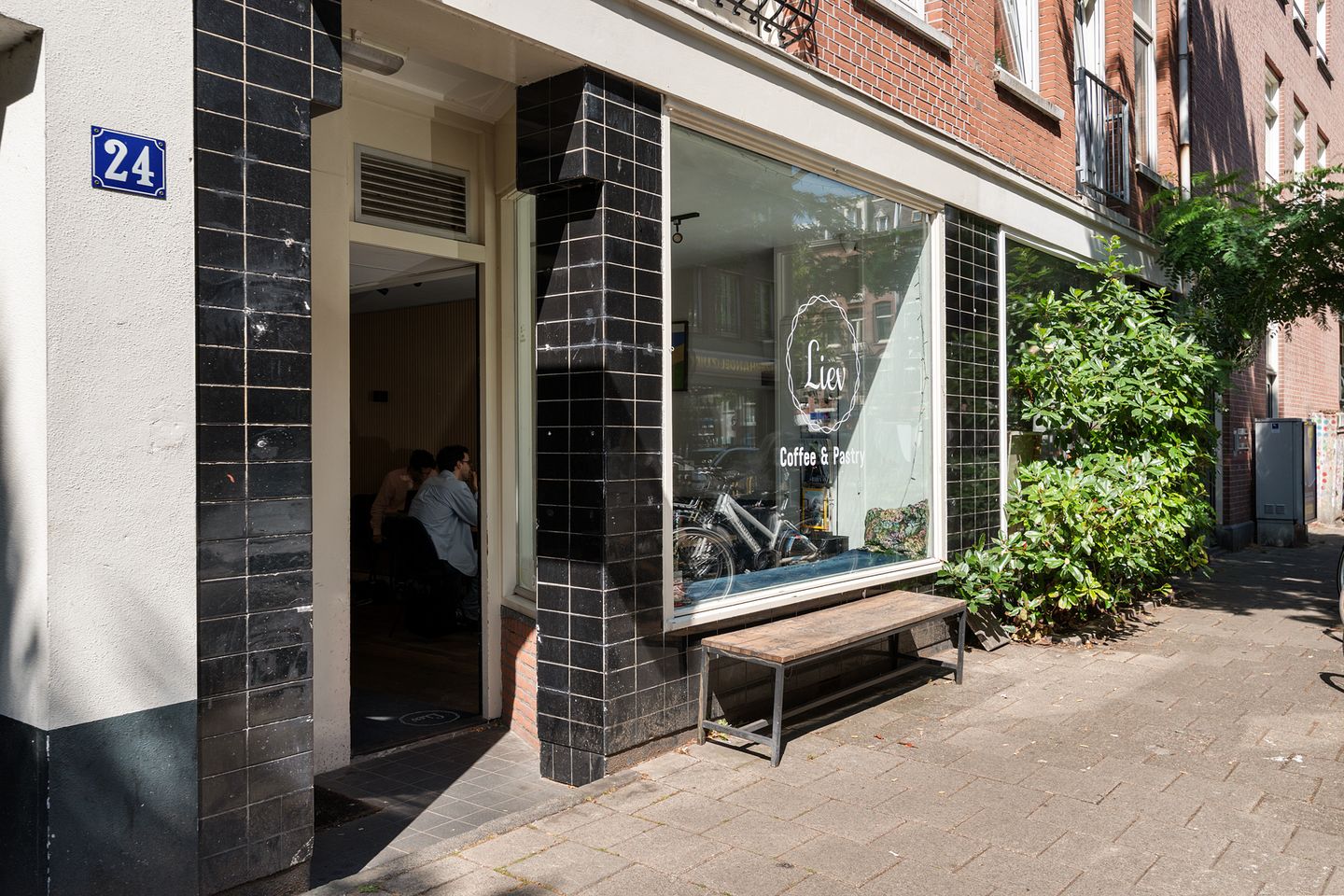Bekijk foto 2 van Dusartstraat 22-H