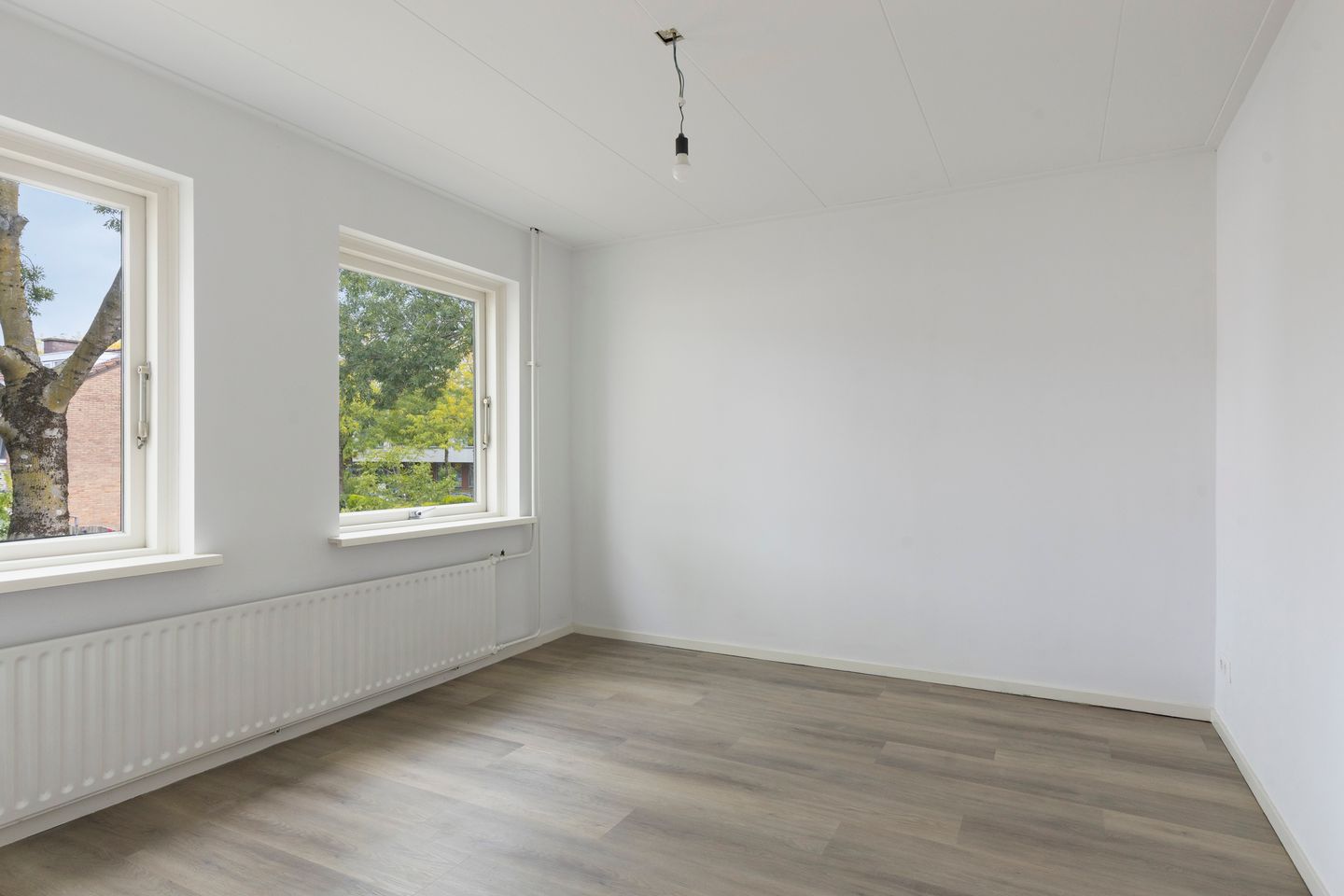 Foto 10 van Bisschop Adelboldlaan 1