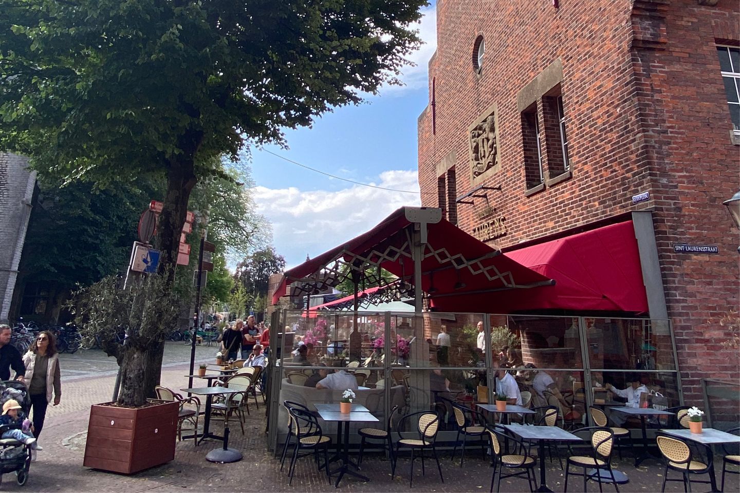 View photo 5 of Sint Laurensstraat 7