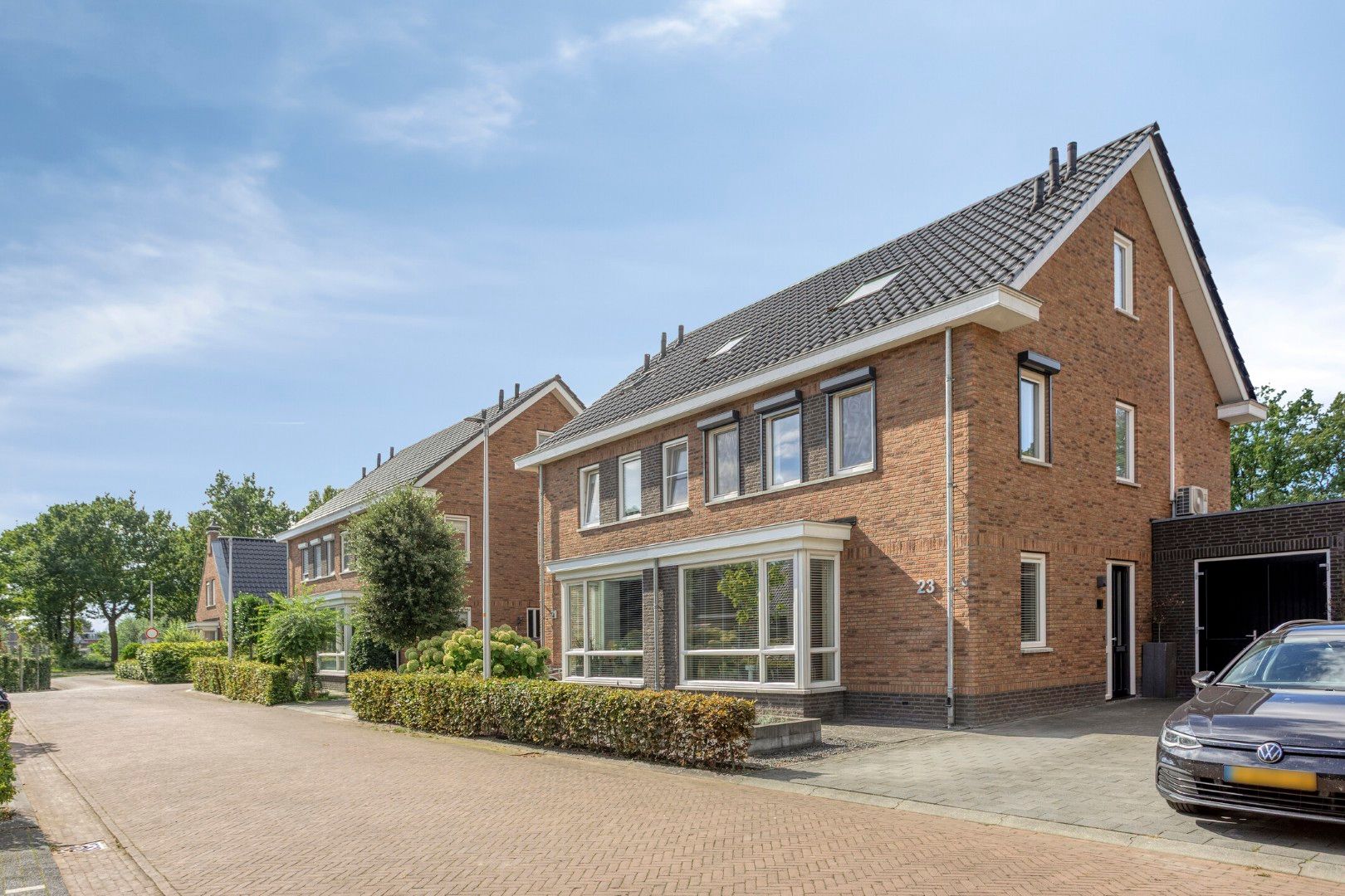 Photo 63 of Oosterlandenerf 23