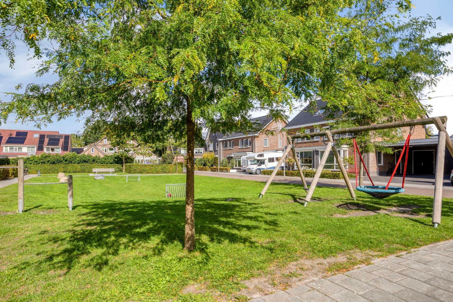 Photo 65 of Oosterlandenerf 23