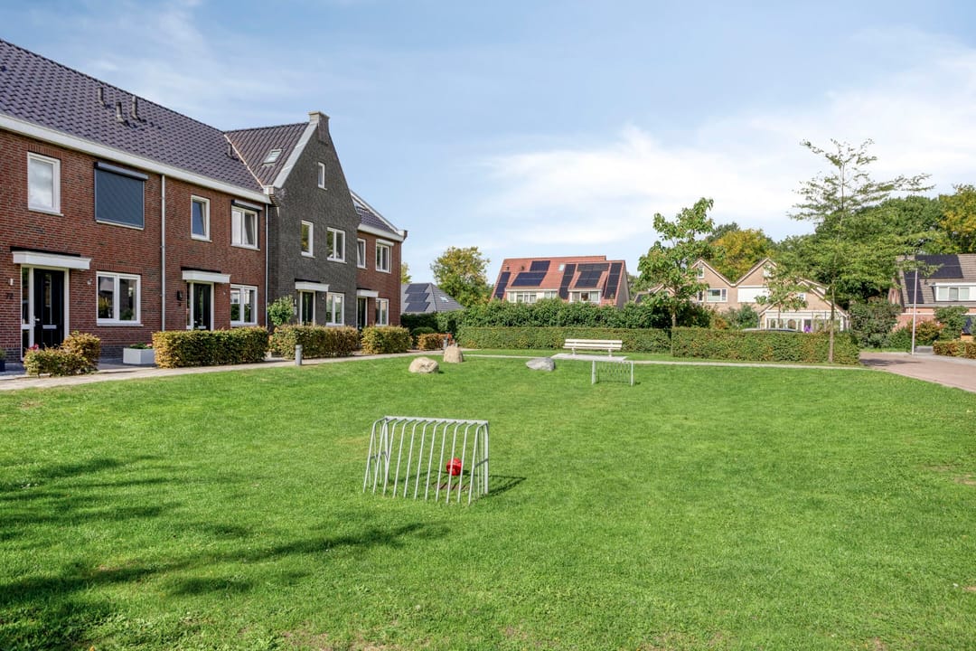 Photo 67 of Oosterlandenerf 23