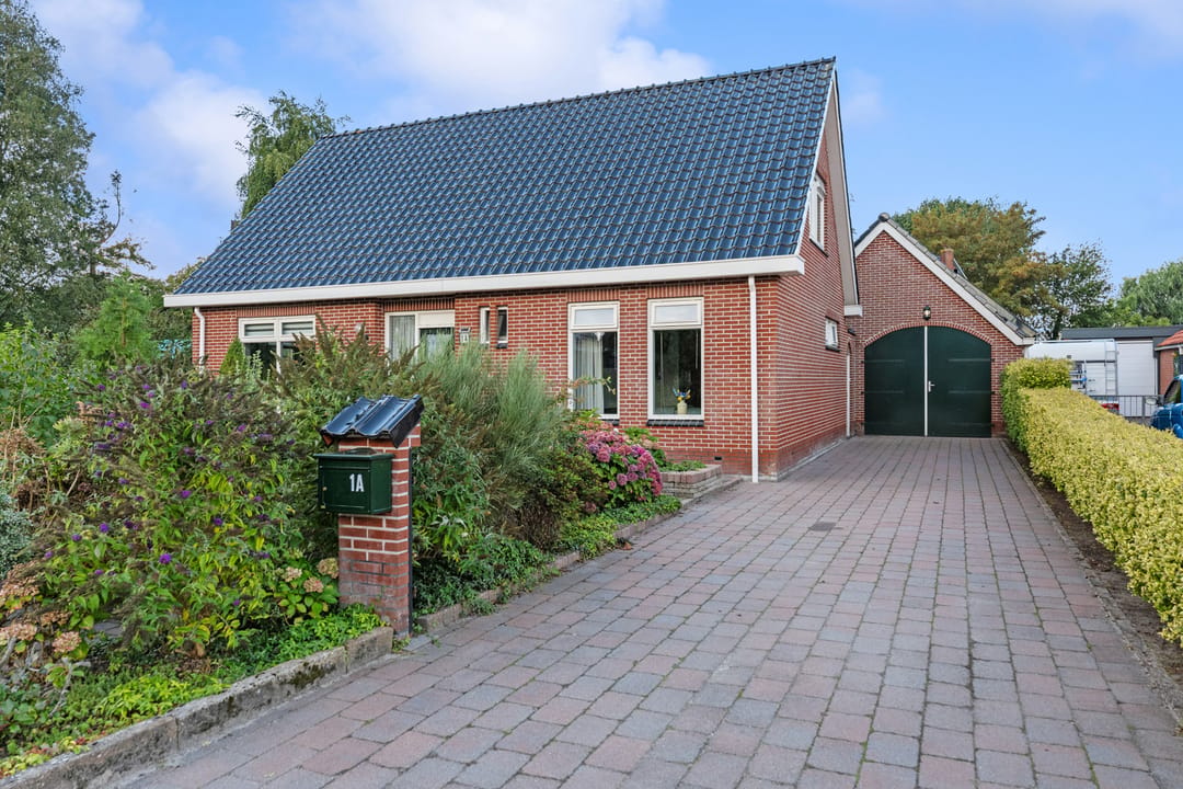 Photo 1 of Vonderpad 1-A