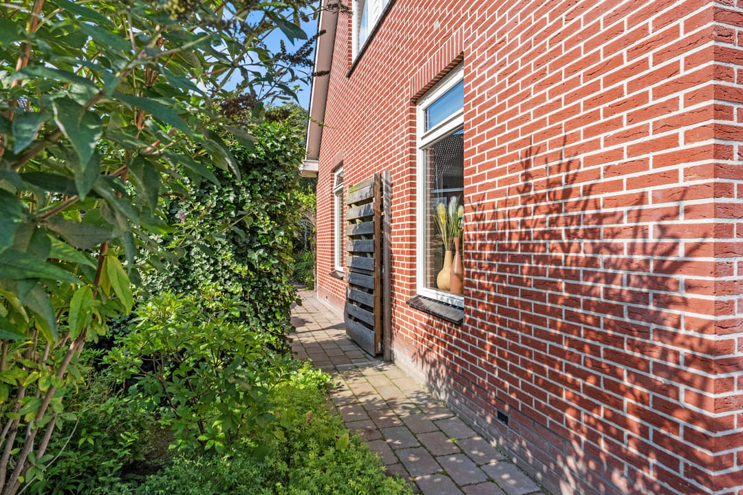 Photo 43 of Vonderpad 1-A