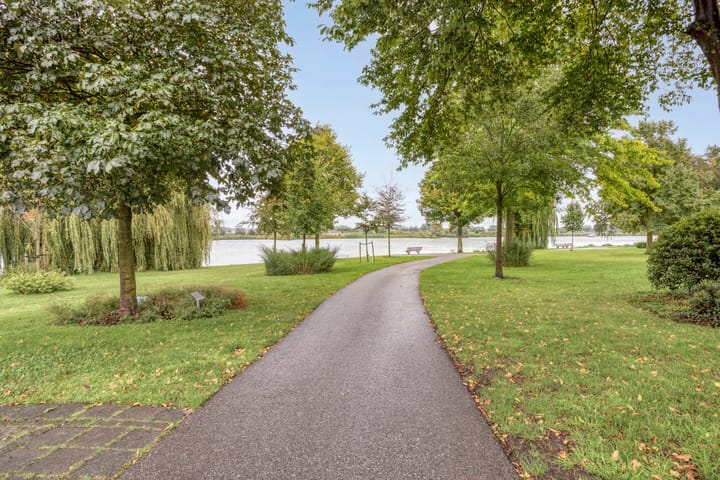 Tussenwoning te koop: Lyceumstraat 6, Kampen
