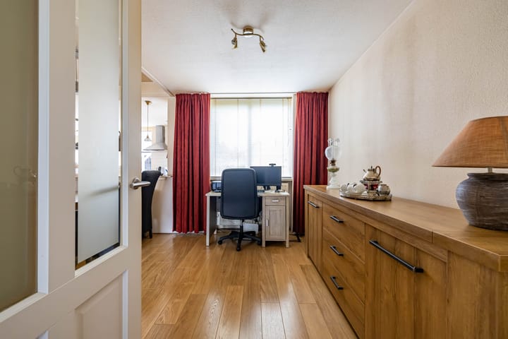 Tussenwoning te koop: Fivelstraat 4, Ten Boer