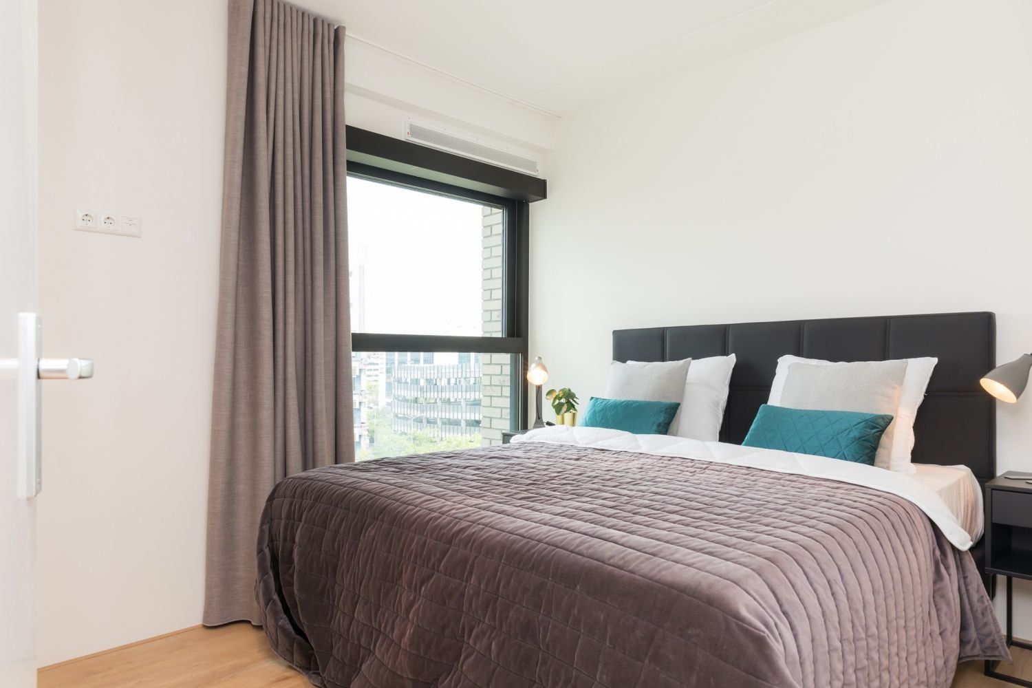Photo 12 of Victoriapark 760