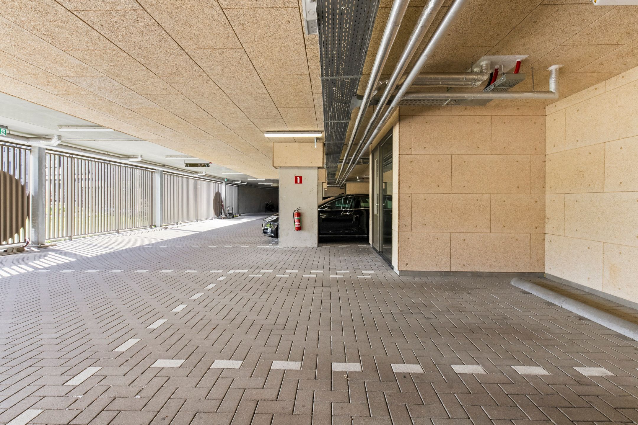 Photo 48 of Grootslagstraat 71